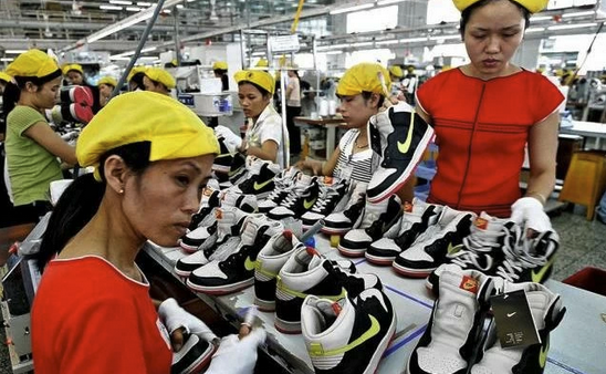 Mercati emergenti 2026: Vietnam India investimenti dollaro debole crescita